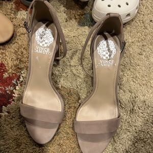 Brand new Vince Camuto heels